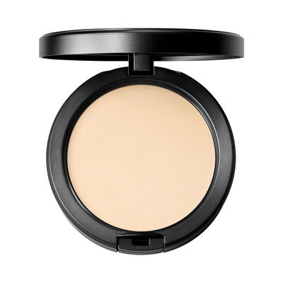 BASE NC5  STUDIO FIX POWDER 